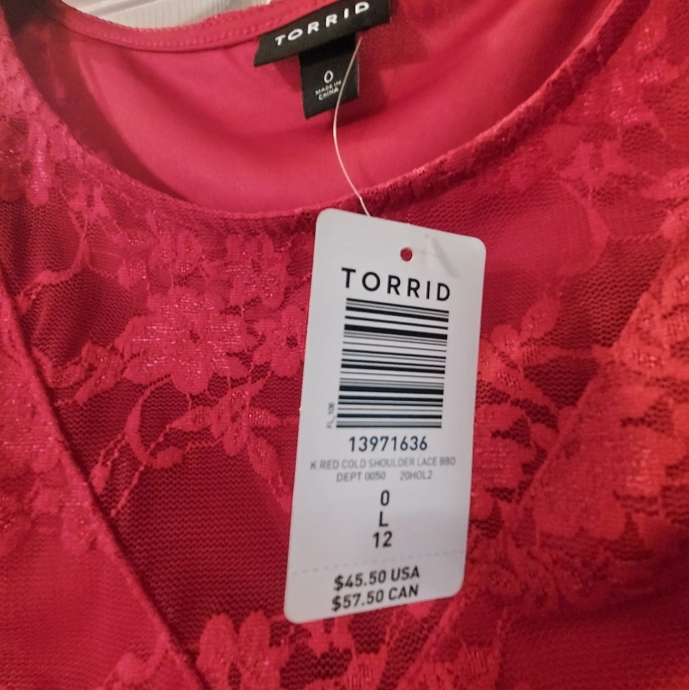 Red cold shoulder lace blouse